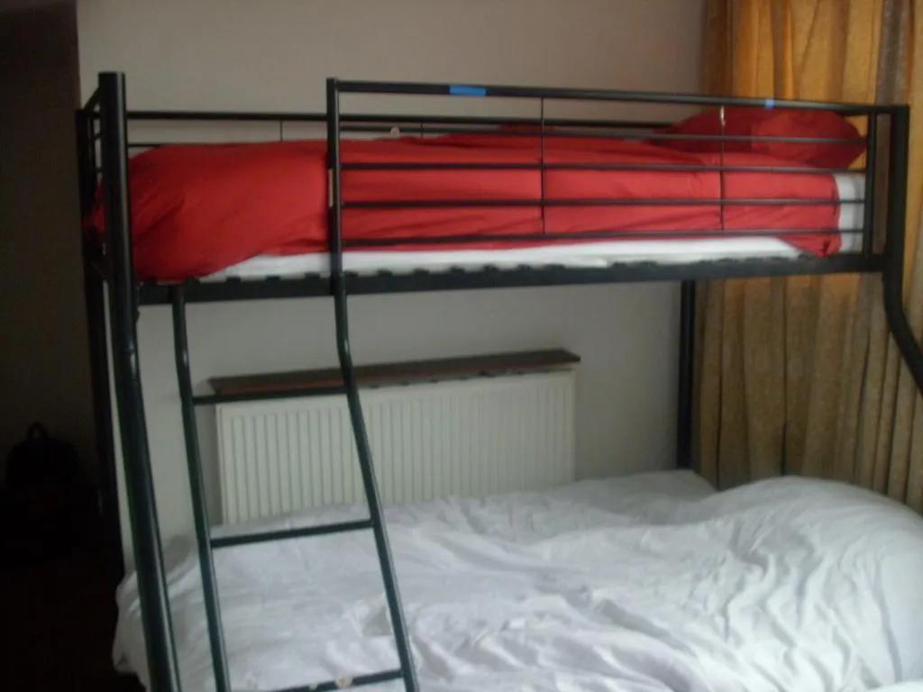 Derby Court - Family & Couples Only Apartment Blackpool United Kingdom