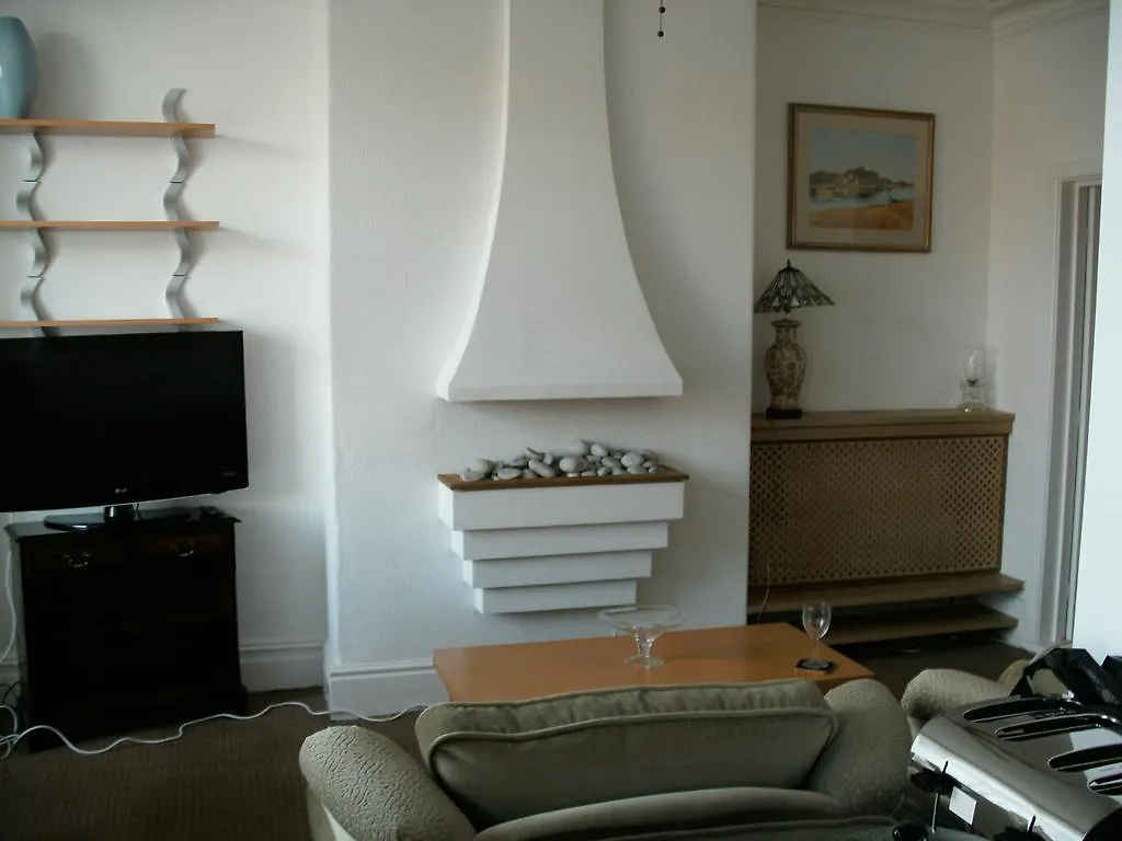 Derby Court - Family & Couples Only Apartment Blackpool 0*,  United Kingdom